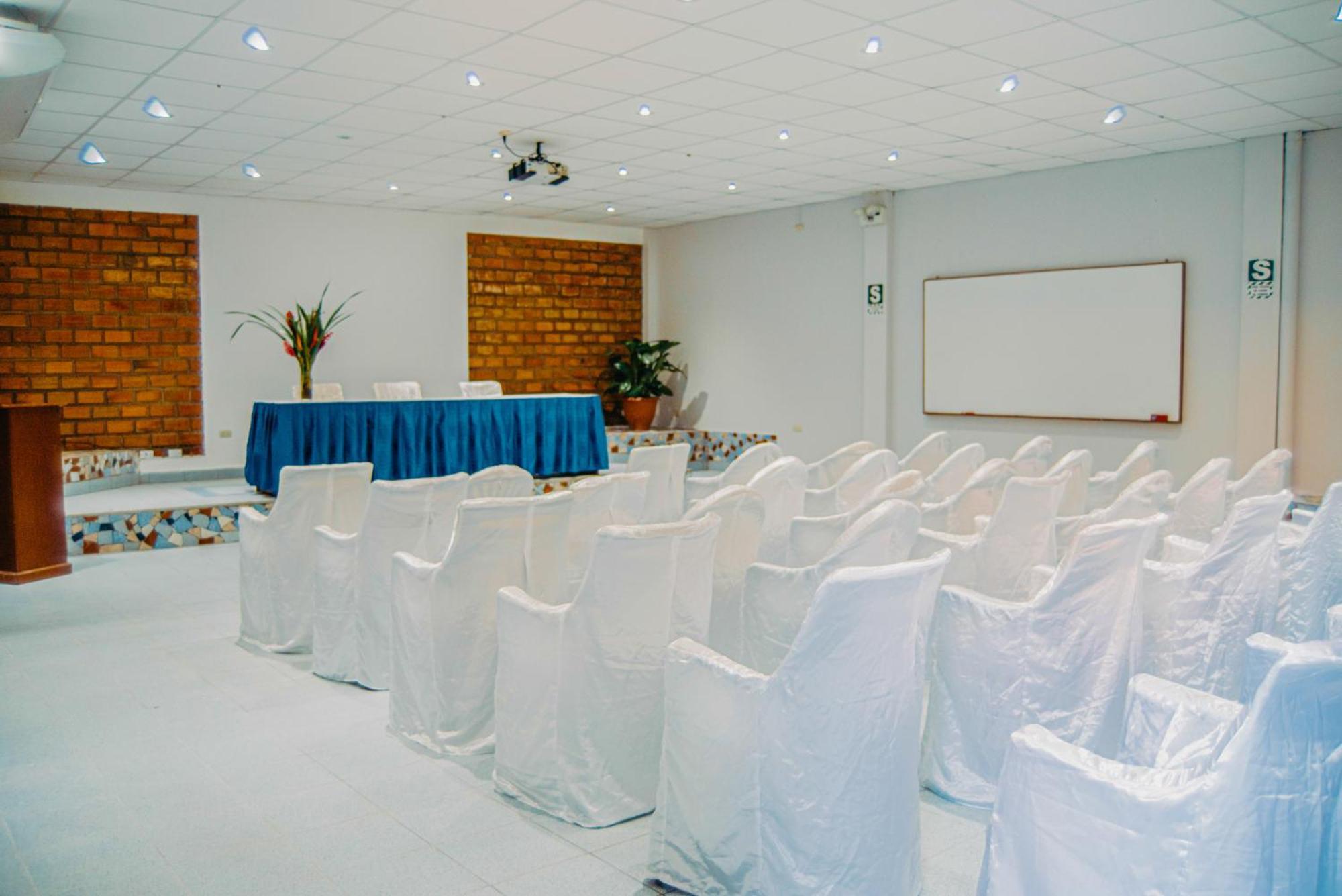 Hotel Cielo Tarapoto Exterior photo